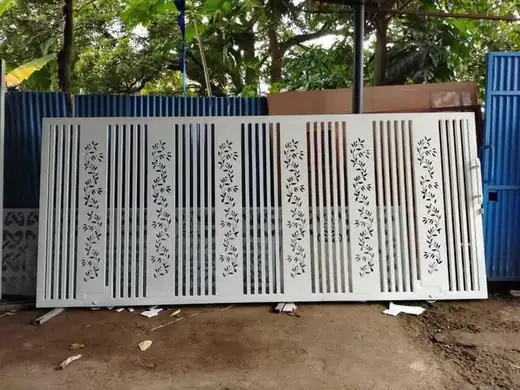 Pagar Besi Minimalis Palu - hasil pekerjaan Bengkel Las Fadilah Jaya Kota Palu